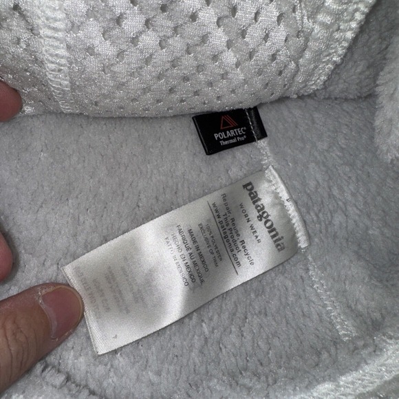 PATAGONIA Women's Re-Tool 1/4 Snap-T Pullover Fleece Off White Grey Size Small - Picture 5 of 6